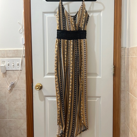 Open Leg Romper - Picture 1 of 3